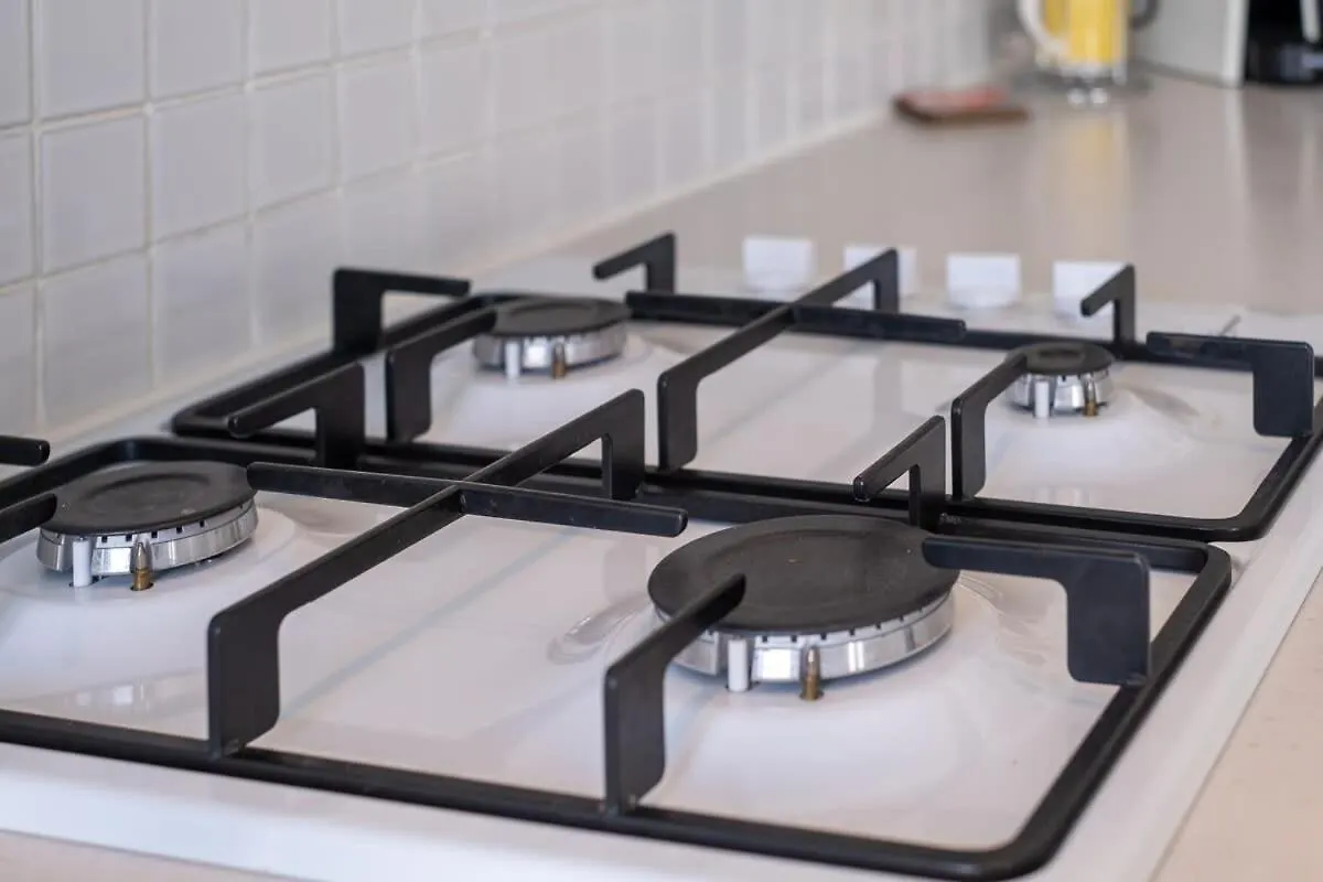 Host & Stay - Guildford Apartment Brighton