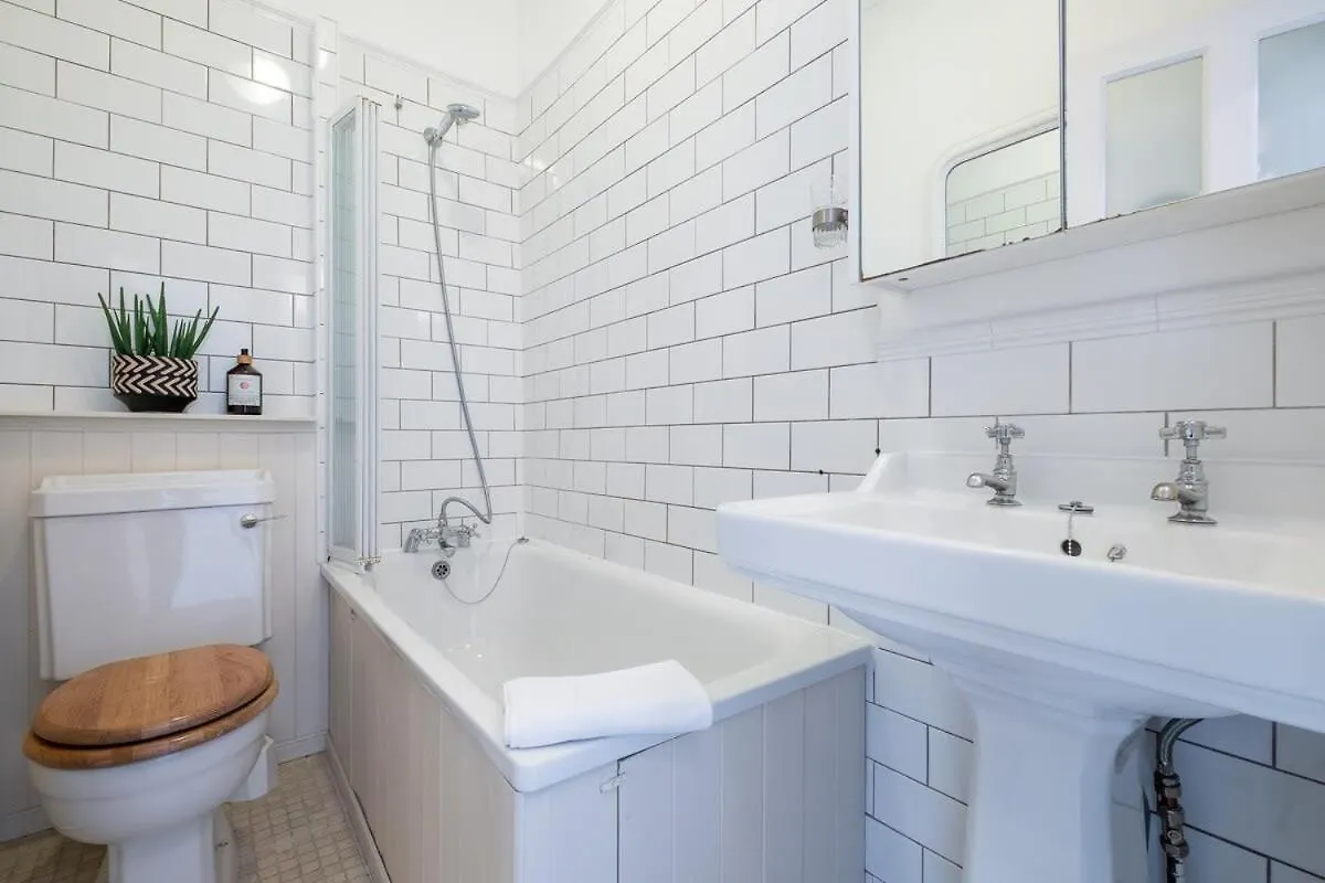 Host & Stay - Guildford Apartment Brighton 0*,  United Kingdom